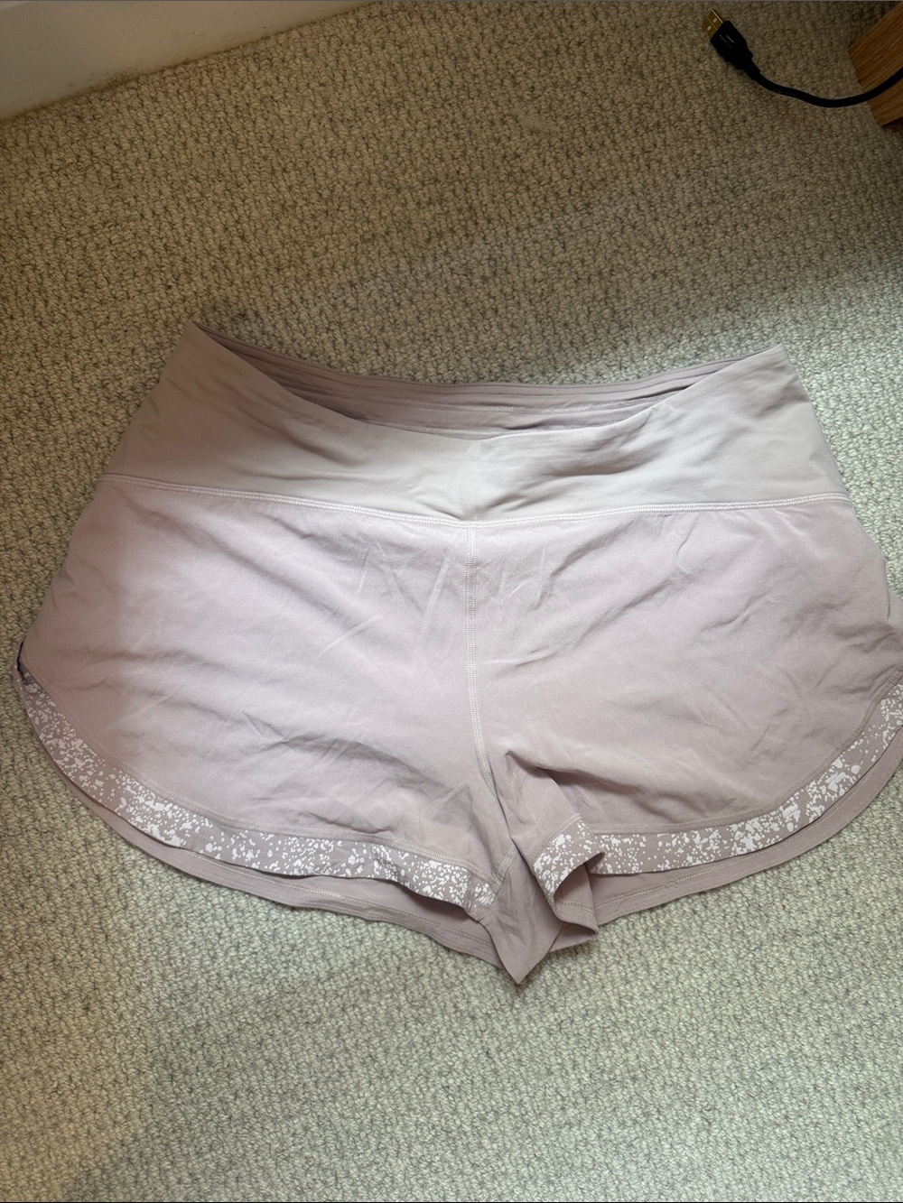 lululemon athletica Women's Athletic Shorts in Dusty Mauve with Printed Trim